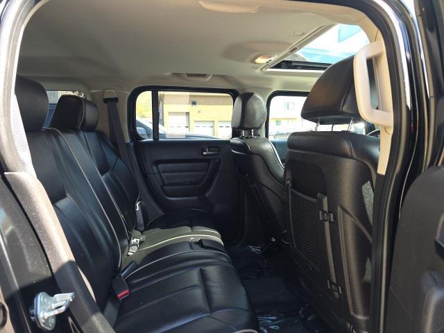 used 2006 Hummer H3 car, priced at $11,894