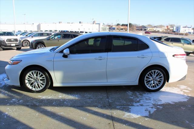 used 2019 Toyota Camry Hybrid car, priced at $23,888