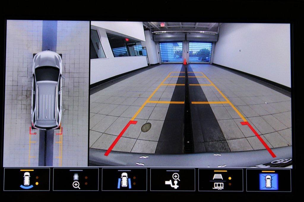 used 2024 Chevrolet Equinox car, priced at $22,999