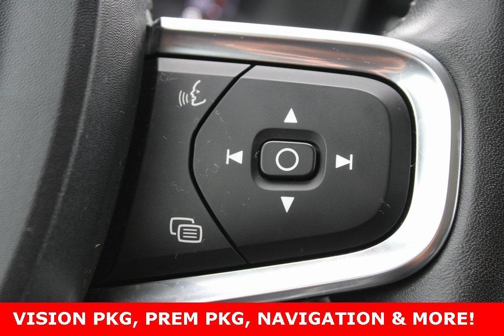 used 2019 Volvo XC40 car, priced at $21,555