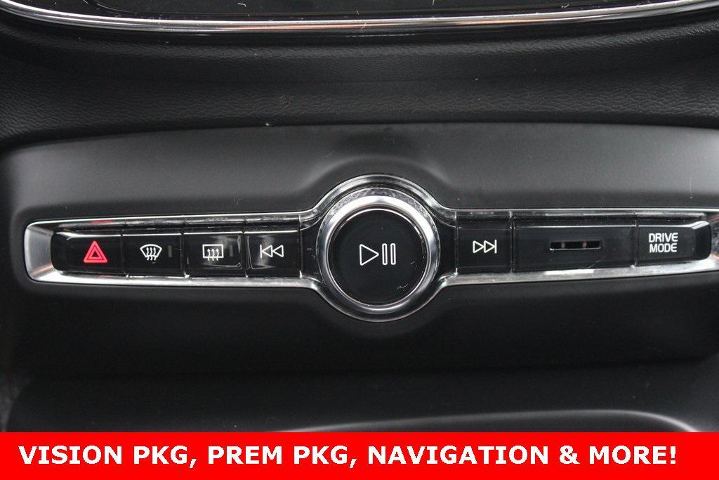 used 2019 Volvo XC40 car, priced at $21,555