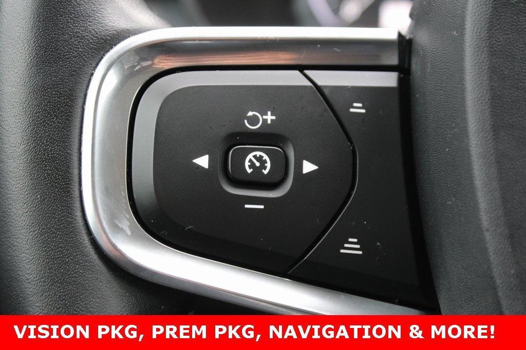 used 2019 Volvo XC40 car, priced at $21,555