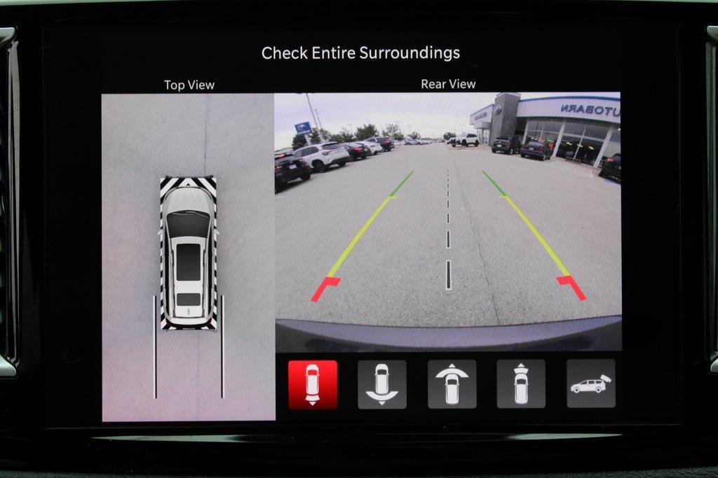 used 2022 Chrysler Pacifica car, priced at $34,999