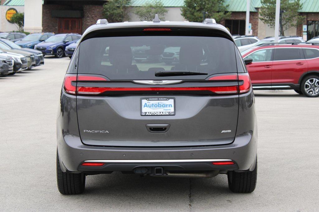 used 2022 Chrysler Pacifica car, priced at $34,999