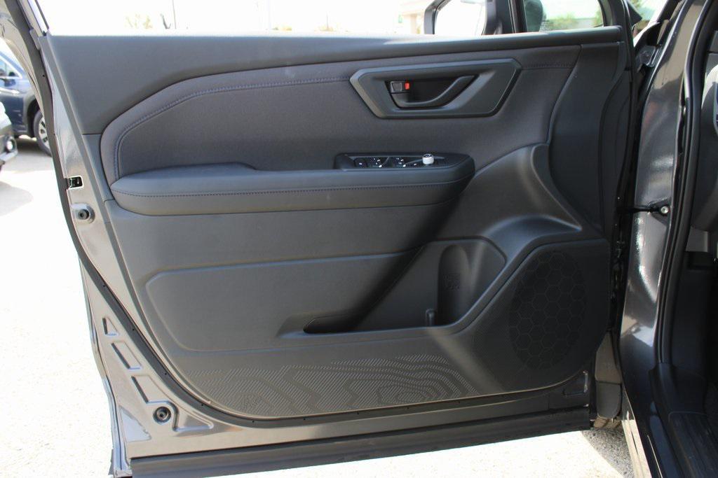 new 2025 Subaru Forester car, priced at $34,529