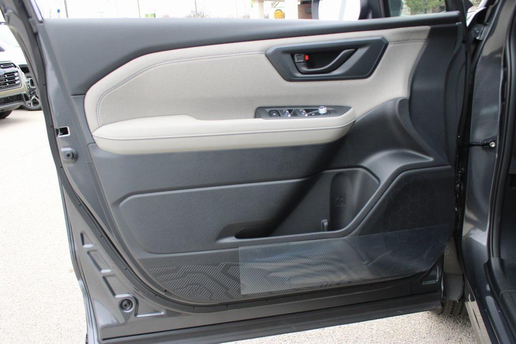 new 2025 Subaru Forester Hybrid car, priced at $38,976