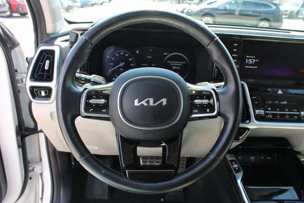 used 2022 Kia Sorento Plug-In Hybrid car, priced at $33,111