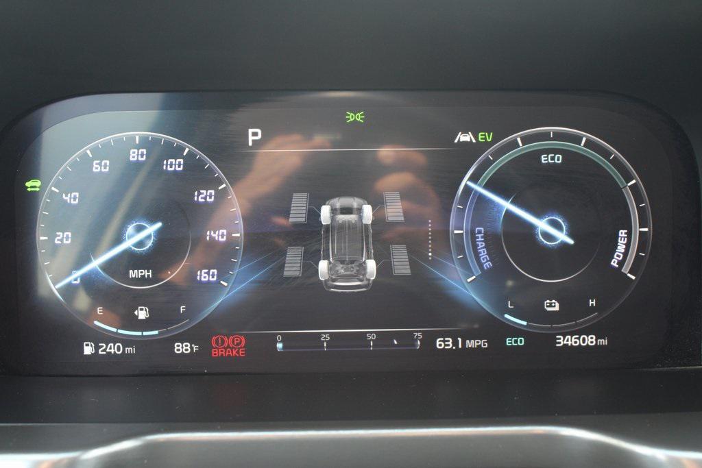 used 2022 Kia Sorento Plug-In Hybrid car, priced at $33,111