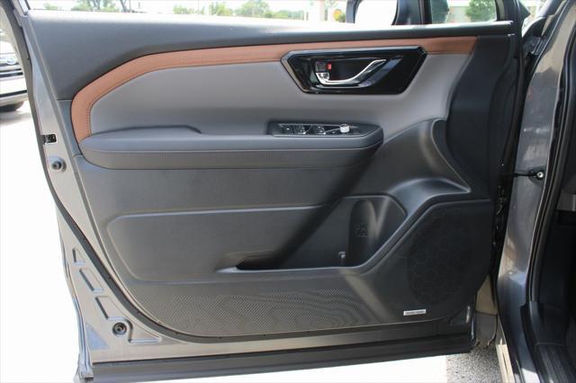 used 2025 Subaru Forester car, priced at $34,998