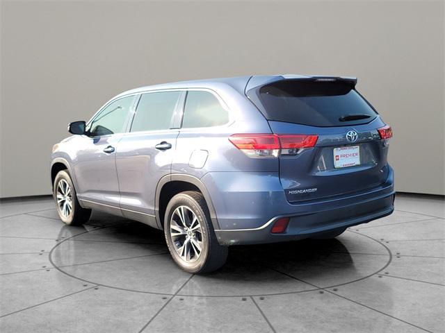 used 2019 Toyota Highlander car, priced at $25,900