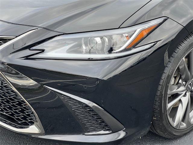 used 2021 Lexus ES 350 car, priced at $33,900