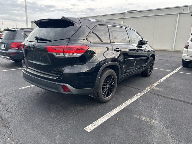 used 2018 Toyota Highlander car, priced at $30,700