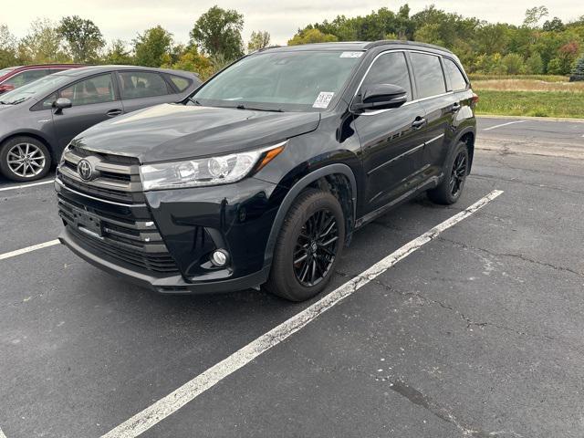 used 2018 Toyota Highlander car, priced at $30,700