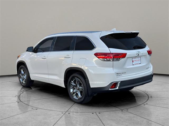 used 2018 Toyota Highlander car, priced at $30,900