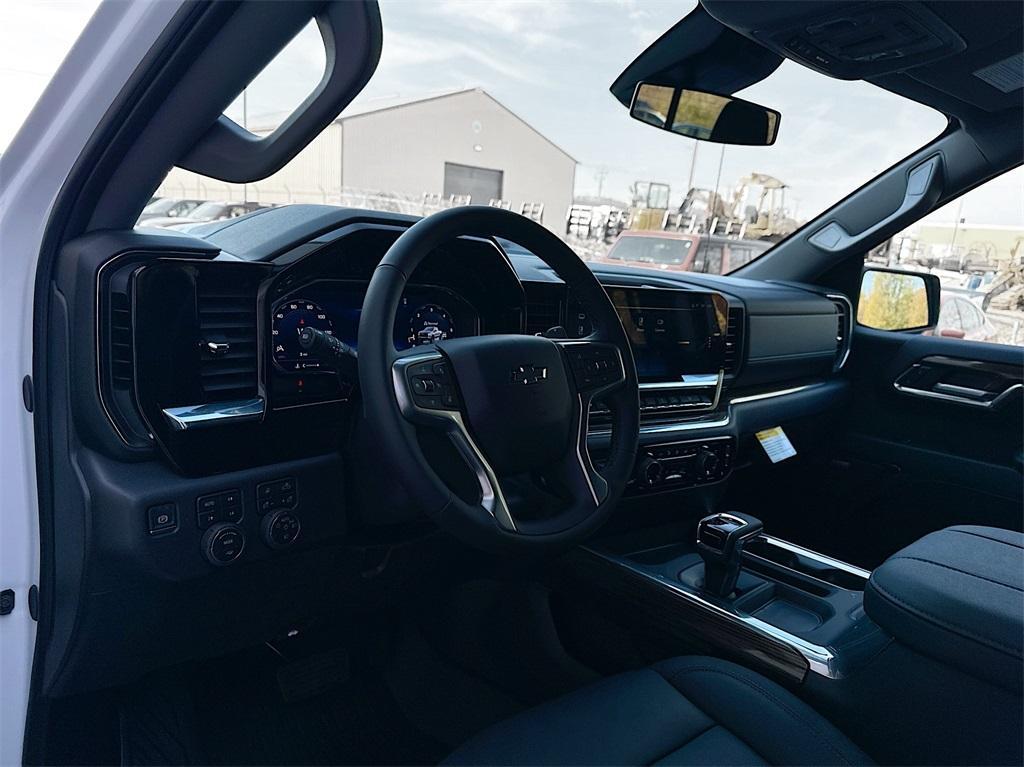 new 2025 Chevrolet Silverado 1500 car, priced at $62,847