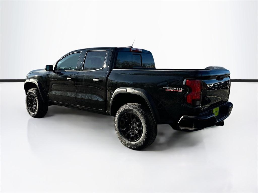 new 2024 Chevrolet Colorado car, priced at $39,867