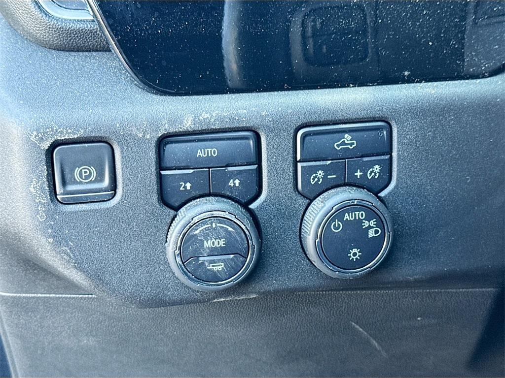 used 2023 Chevrolet Silverado 1500 car, priced at $38,318