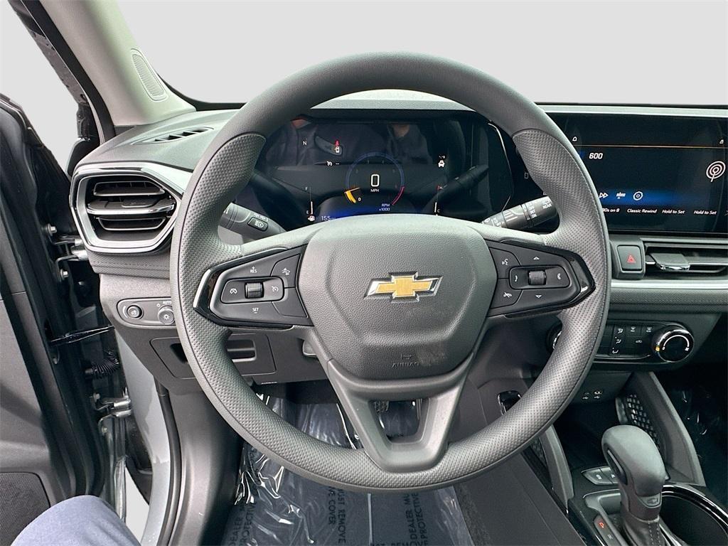 new 2026 Chevrolet TrailBlazer car, priced at $25,637