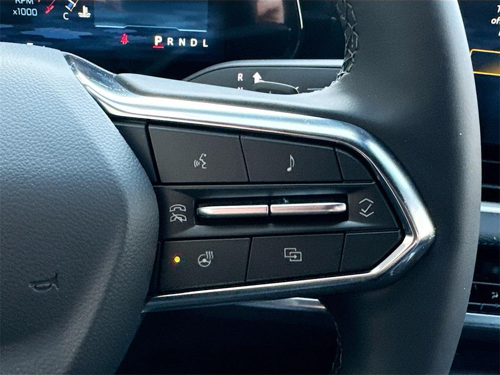 new 2025 Chevrolet Equinox car, priced at $29,877