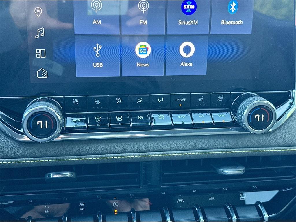 new 2025 Chevrolet Colorado car, priced at $50,087