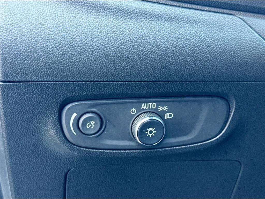 used 2024 Buick Encore GX car, priced at $22,977