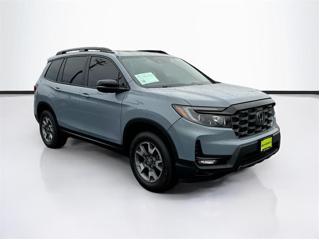 used 2022 Honda Passport car, priced at $31,878