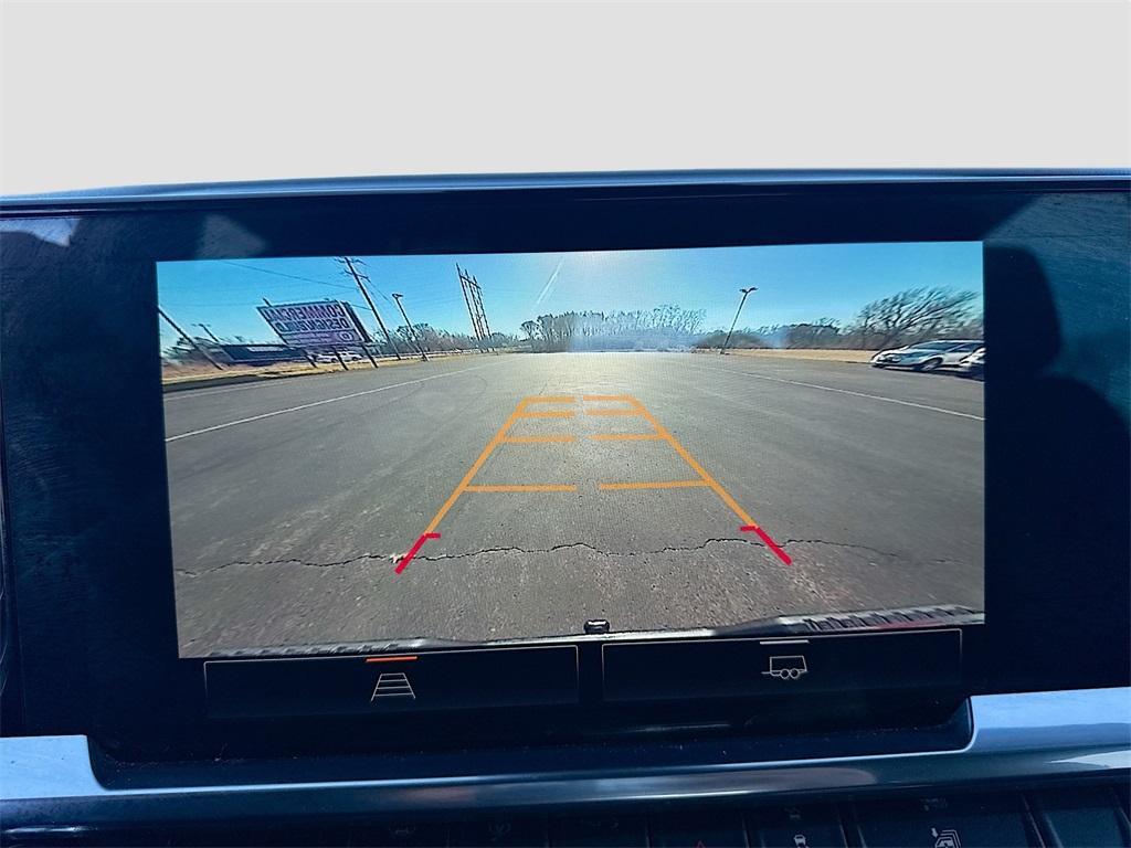 used 2023 GMC Sierra 1500 car, priced at $39,864