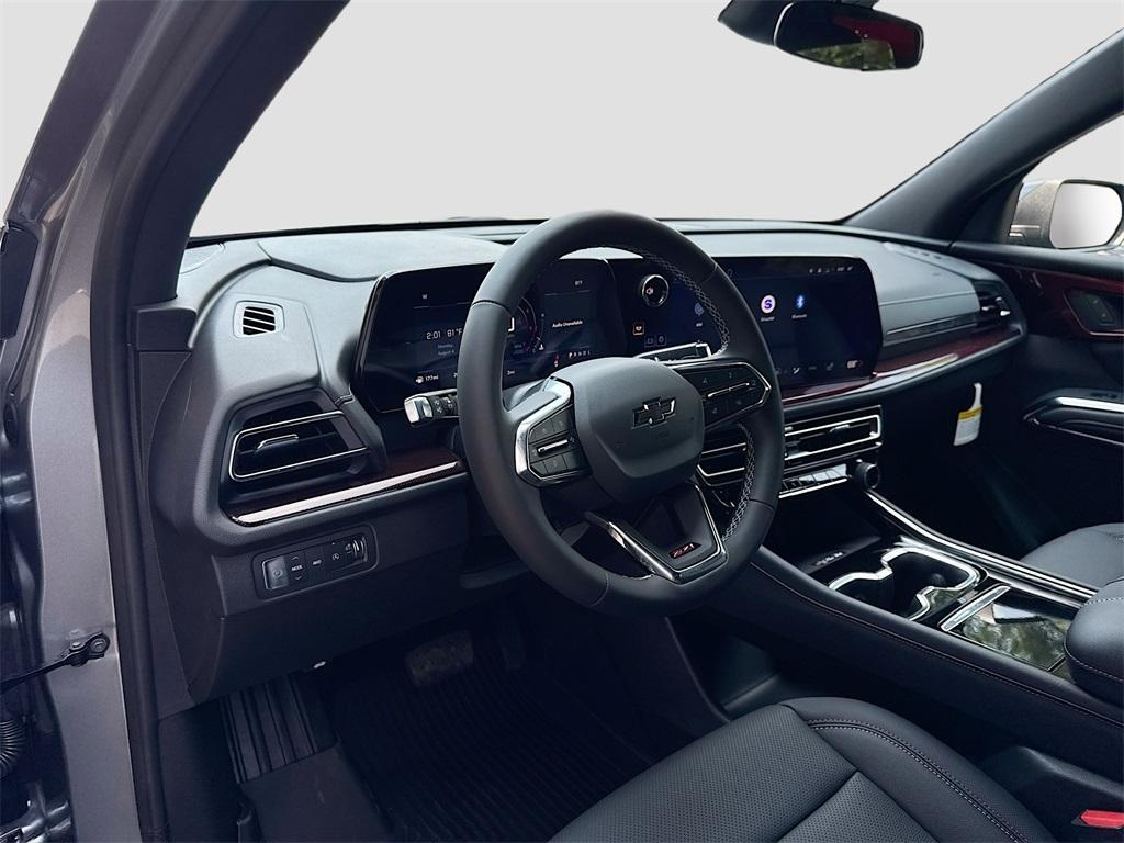 new 2026 Chevrolet Traverse car, priced at $50,027