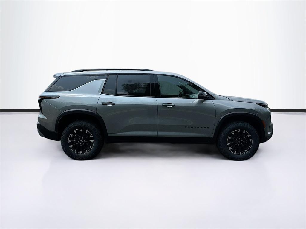 new 2026 Chevrolet Traverse car, priced at $50,027