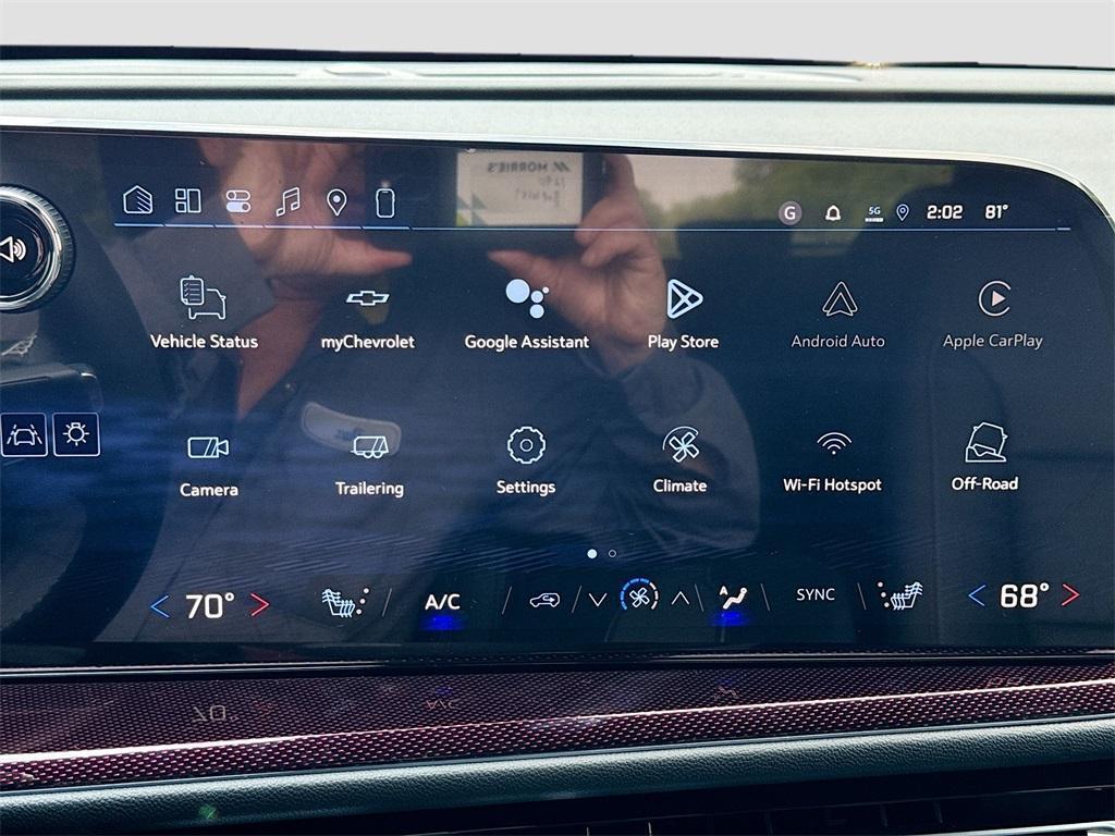 new 2026 Chevrolet Traverse car, priced at $50,027