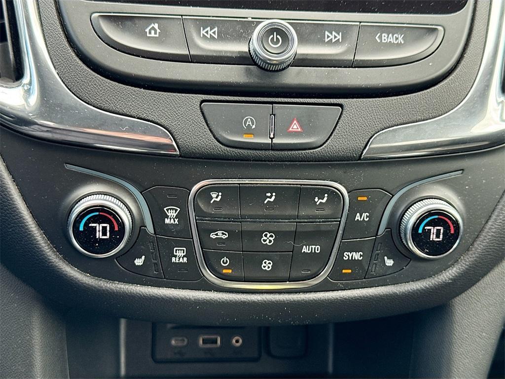 used 2022 Chevrolet Equinox car, priced at $23,244