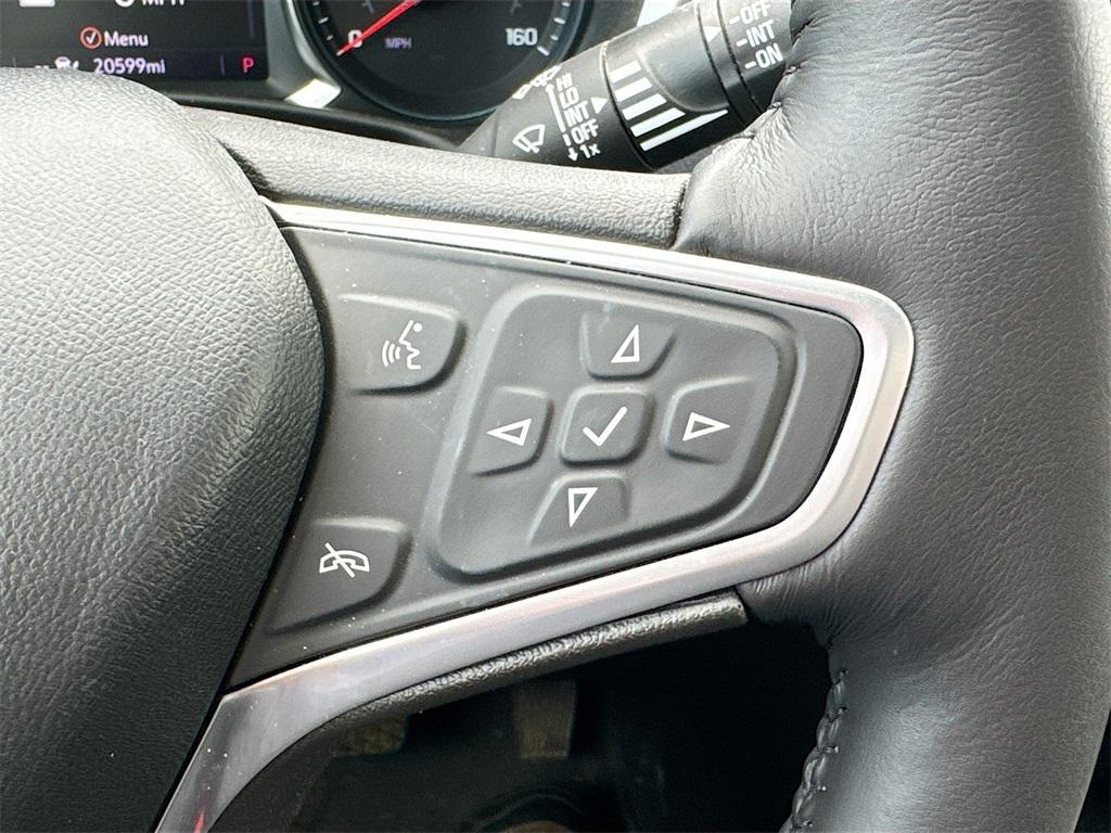 used 2022 Chevrolet Equinox car, priced at $23,244