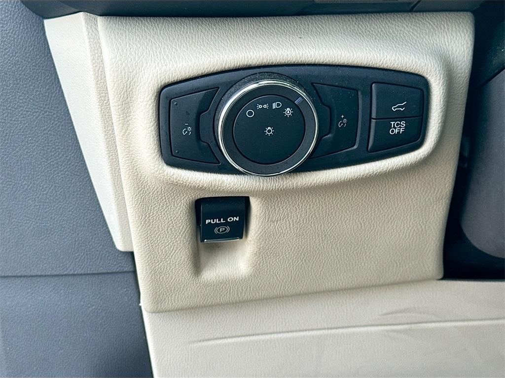 used 2020 Lincoln Nautilus car, priced at $26,247