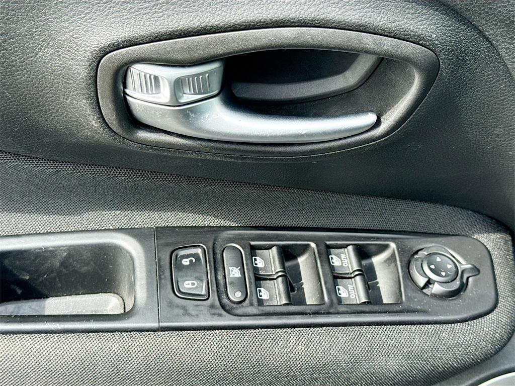 used 2021 Jeep Renegade car, priced at $17,203
