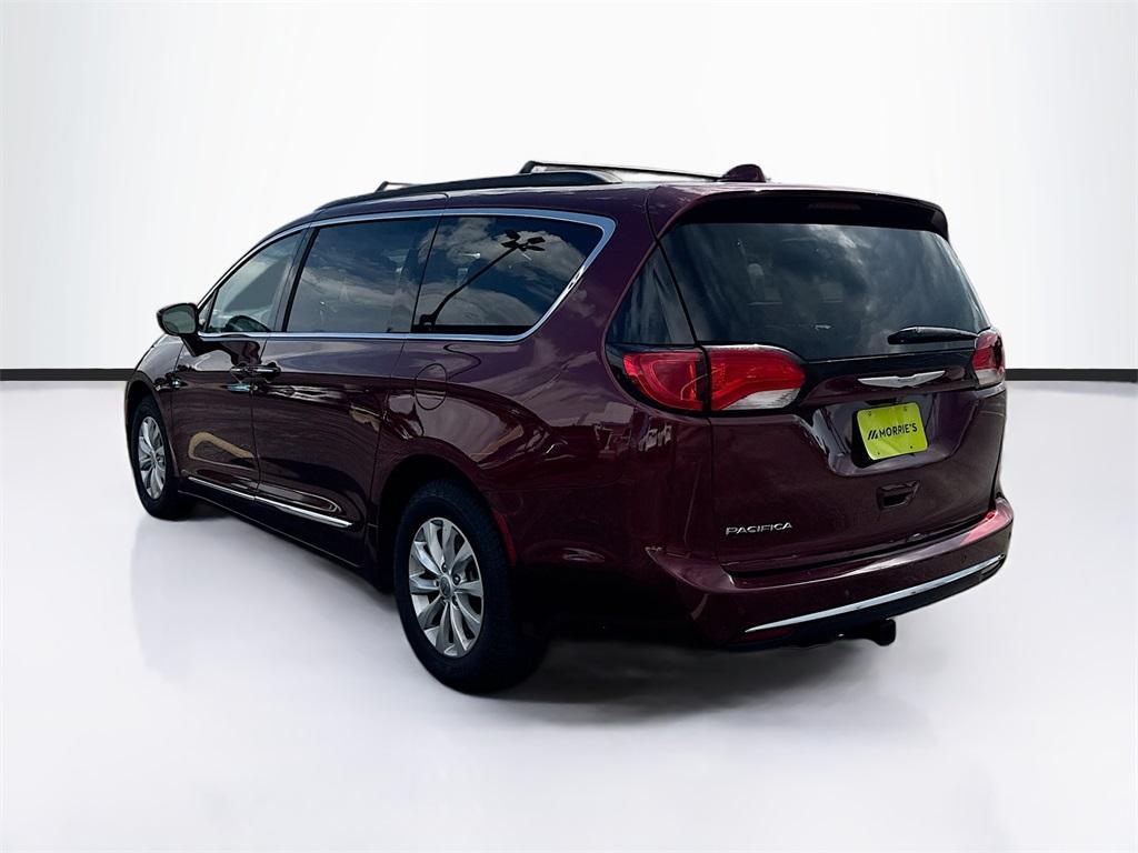 used 2017 Chrysler Pacifica car, priced at $14,744