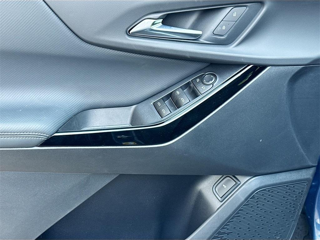 new 2026 Chevrolet Equinox car, priced at $35,784