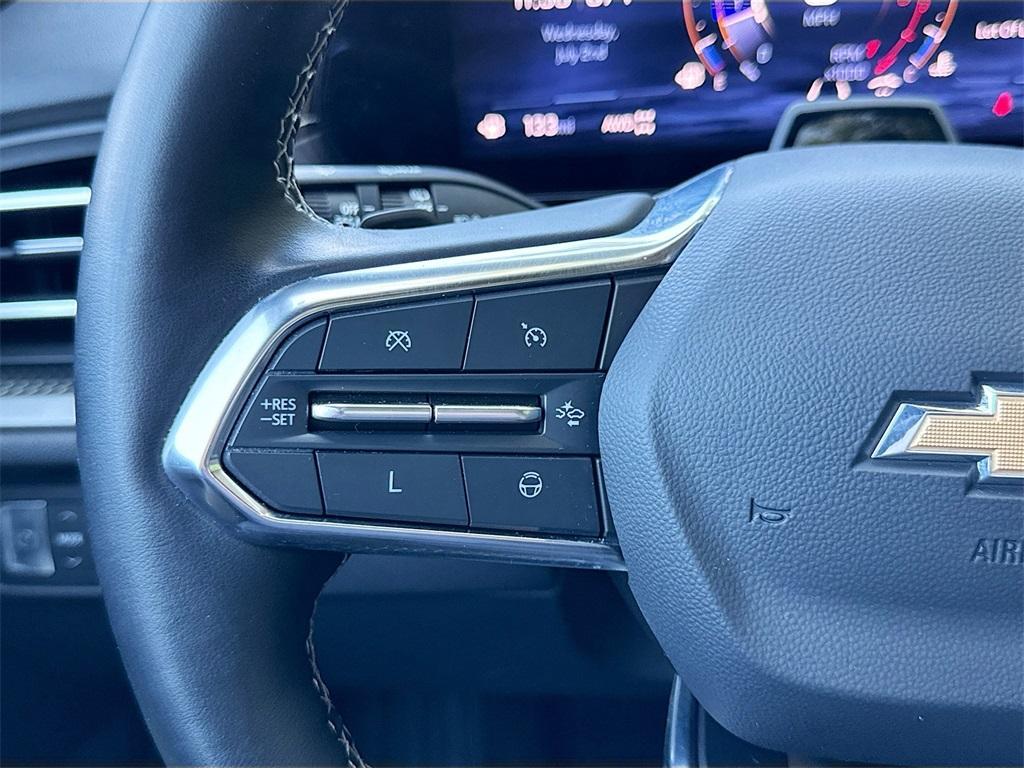used 2024 Chevrolet Traverse car, priced at $44,844