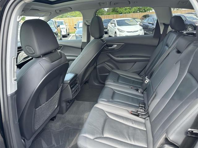 used 2021 Audi Q7 car, priced at $29,700