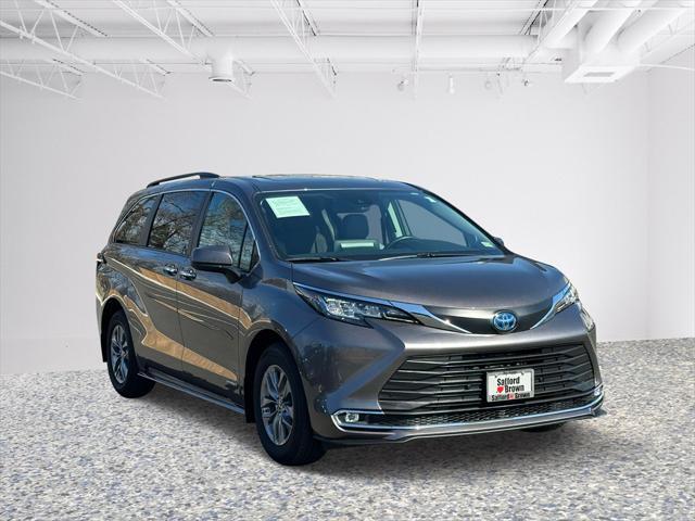 used 2021 Toyota Sienna car, priced at $39,700