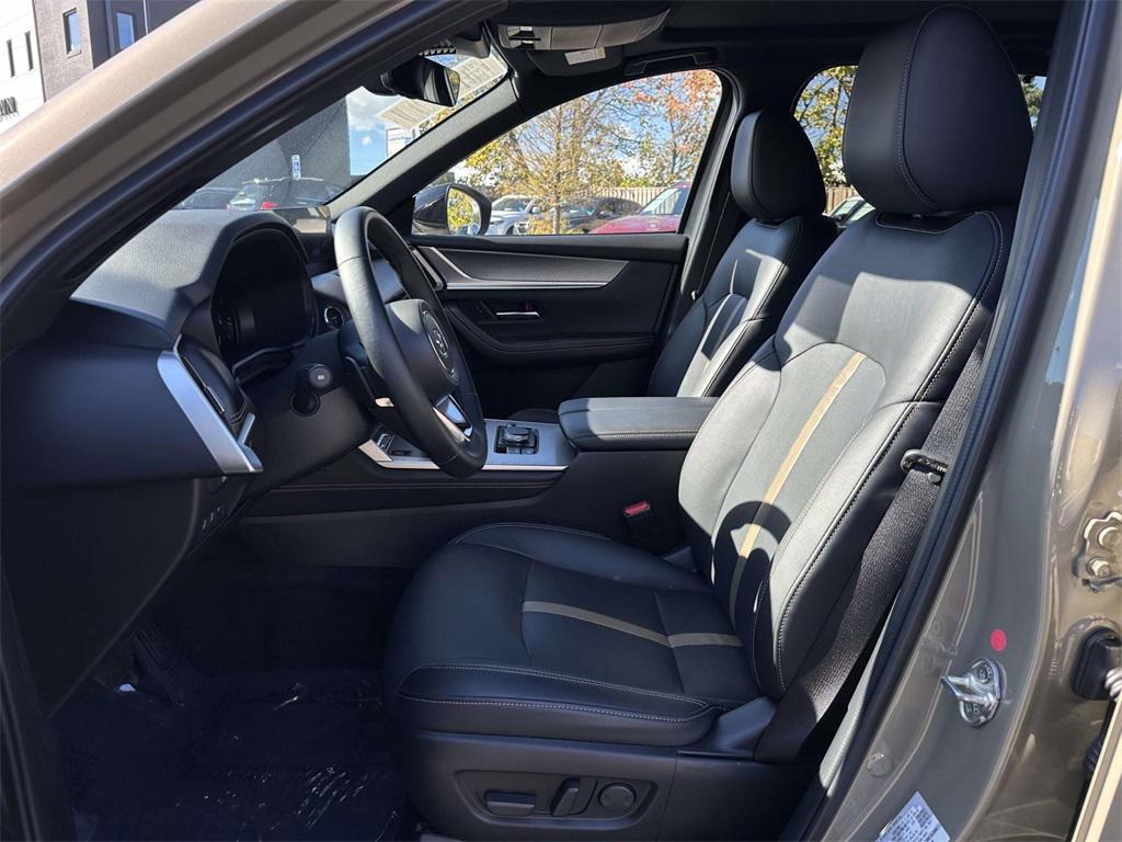 used 2025 Mazda CX-70 PHEV car, priced at $42,500