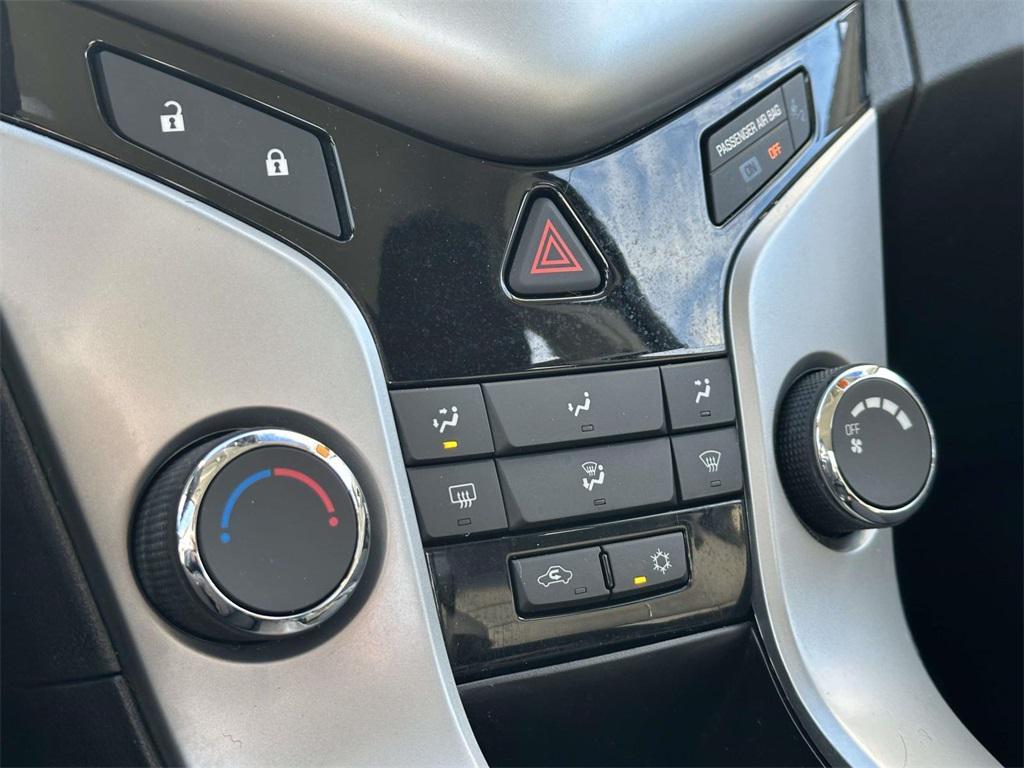 used 2012 Chevrolet Cruze car, priced at $5,900