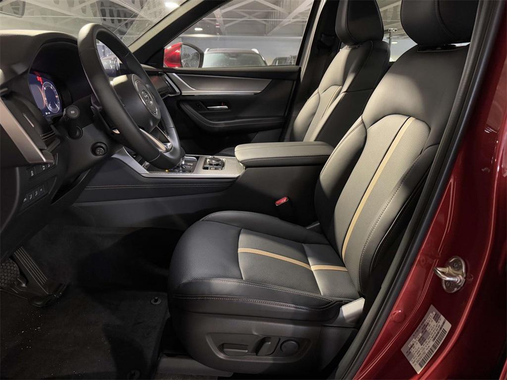 new 2025 Mazda CX-90 car, priced at $54,105