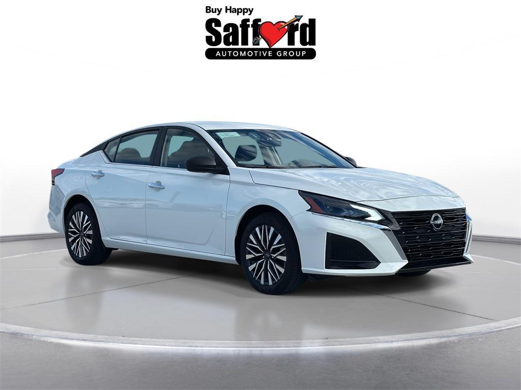 used 2025 Nissan Altima car, priced at $21,400