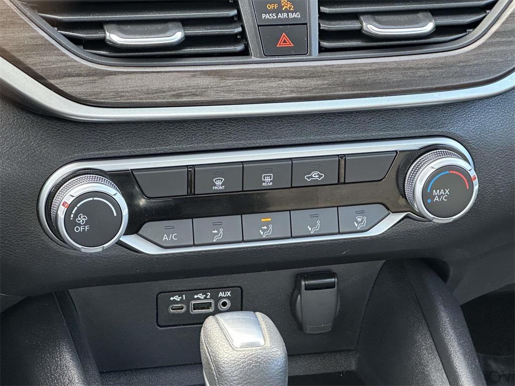 used 2025 Nissan Altima car, priced at $21,400