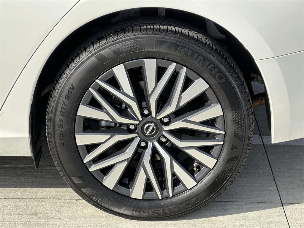 used 2025 Nissan Altima car, priced at $21,400