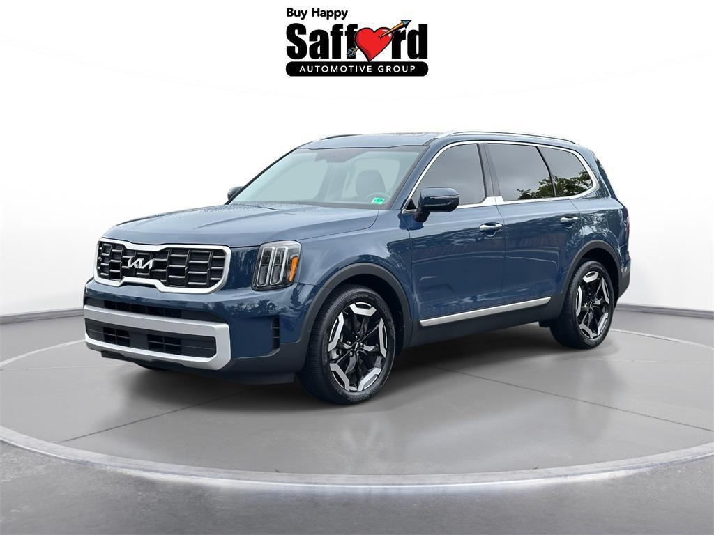 used 2024 Kia Telluride car, priced at $35,800