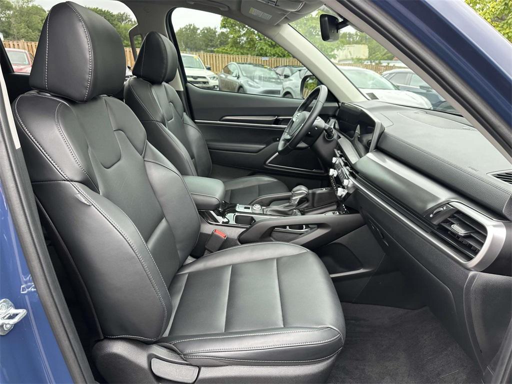 used 2024 Kia Telluride car, priced at $35,800