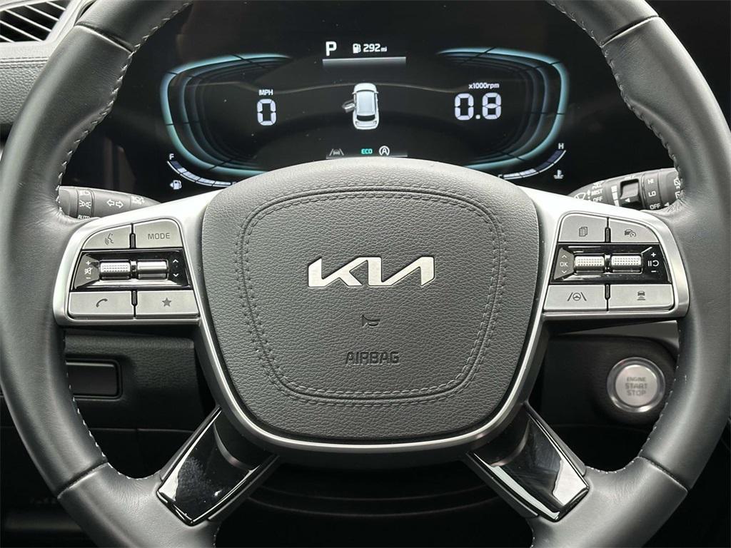 used 2024 Kia Telluride car, priced at $35,800