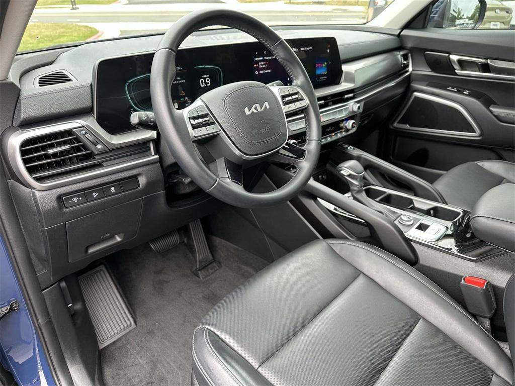 used 2024 Kia Telluride car, priced at $35,800