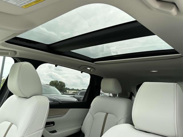 new 2025 Mazda CX-90 car, priced at $52,304